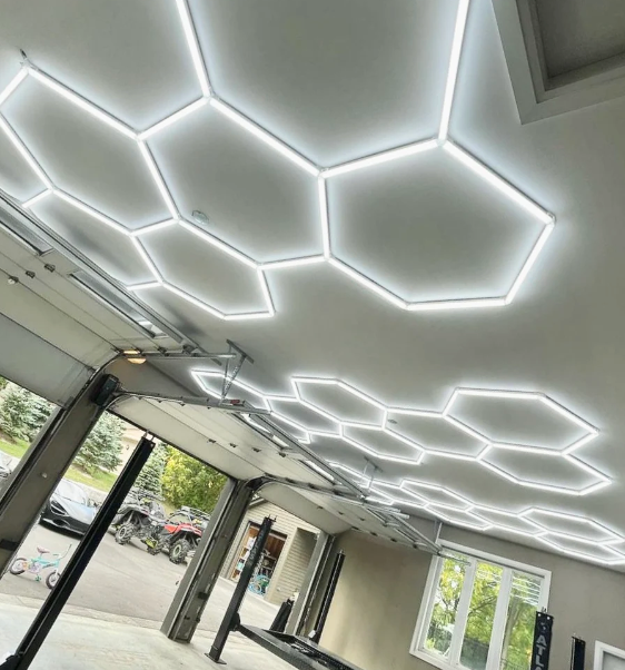 Hexagon Lighting 8 Grid Long System - Large